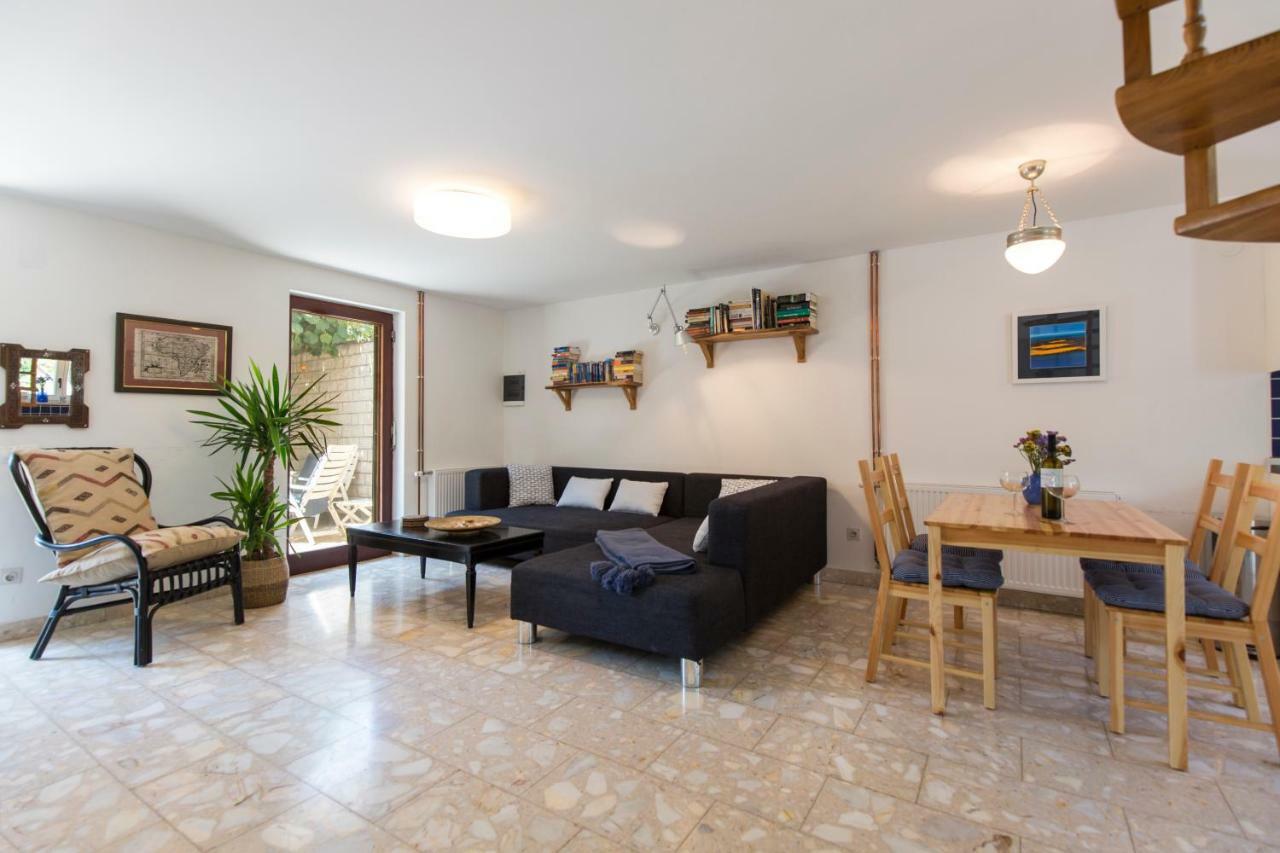 Casa Flora 3-Minutes' Walk From The Beach Novigrad  Luaran gambar