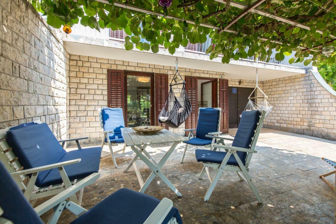 Casa Flora 3-Minutes' Walk From The Beach Novigrad  Luaran gambar